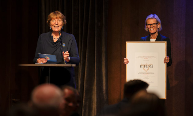 Ordfører i Oslo Marianne Borgen og rådhusforvalter Marit Jansen.  Foto: Annar Bjørgli, Nasjonalmuseet